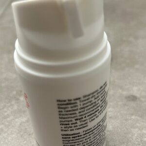 K18 leave in molecular hair mask